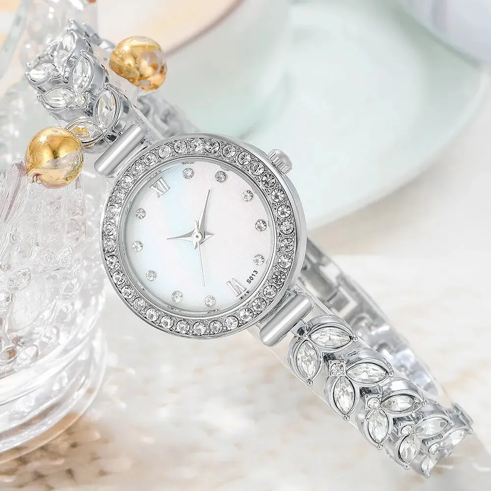 Silver 2024 rhinestone watch